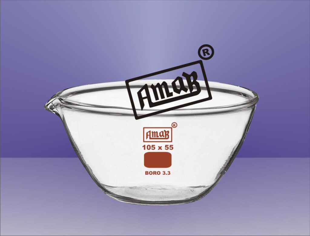 Dishes Evaporating, Flat Bottom, with Spout