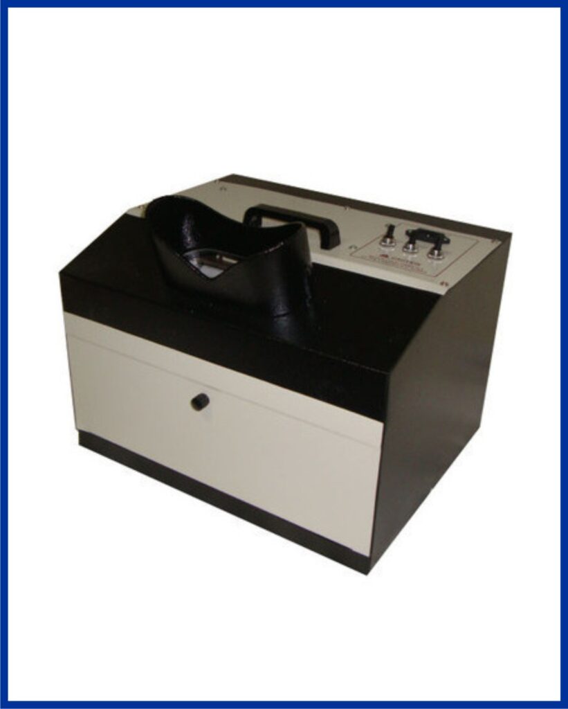 U.V. Chromatography Inspection Cabinet